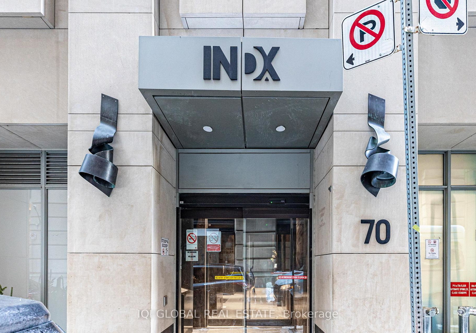 70-temperance-street-toronto-ontario-c12774216