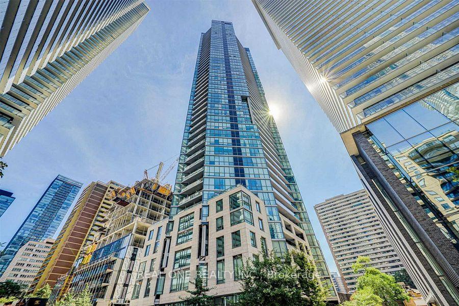 45-charles-street-e-toronto-ontario-c12774282