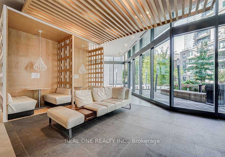 45-charles-street-e-toronto-ontario-c12774282