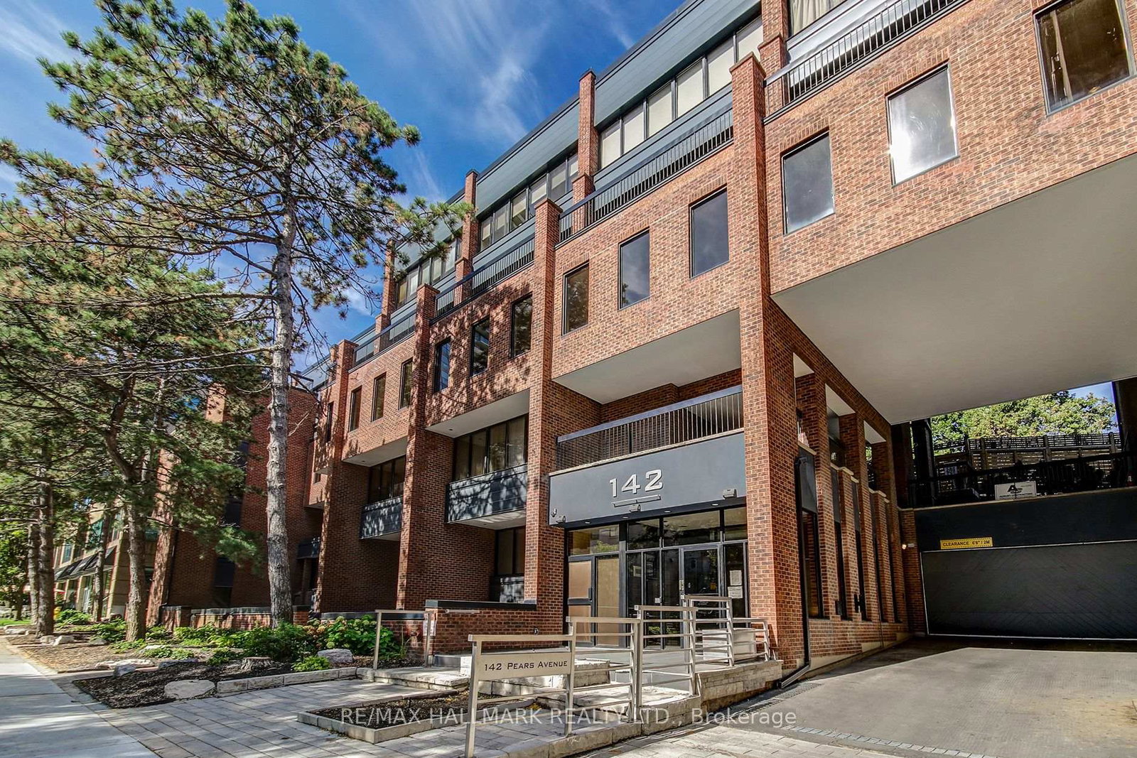 142-pears-avenue-toronto-ontario-c12774454