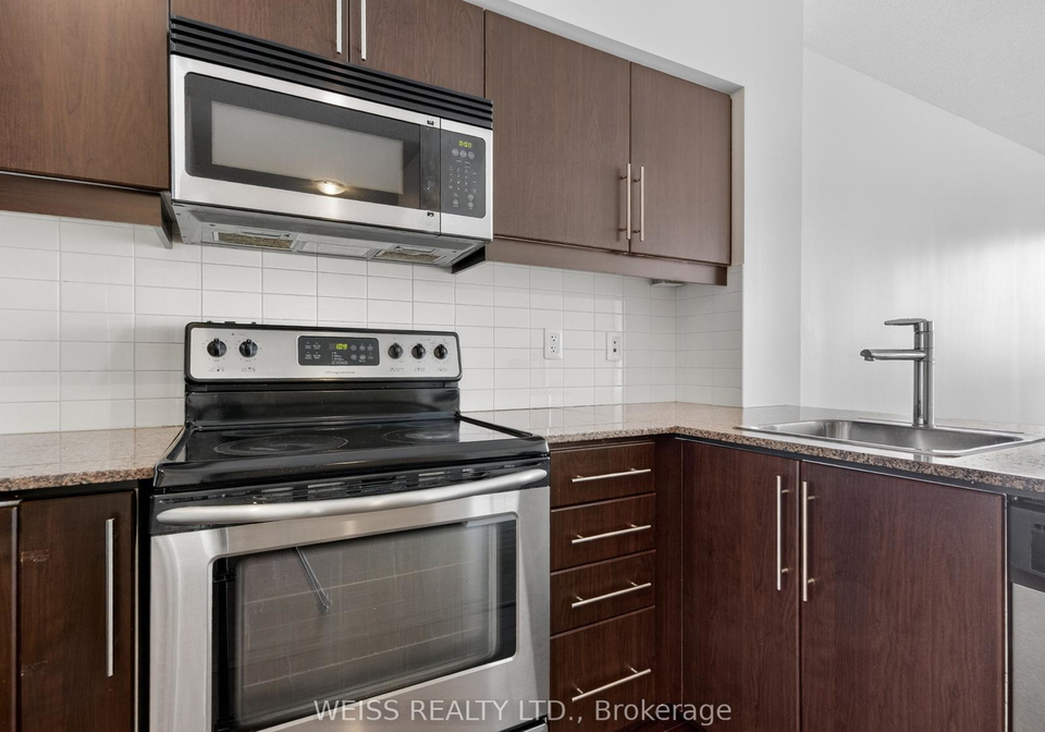 2885-bayview-avenue-north-york-ontario-c12774516