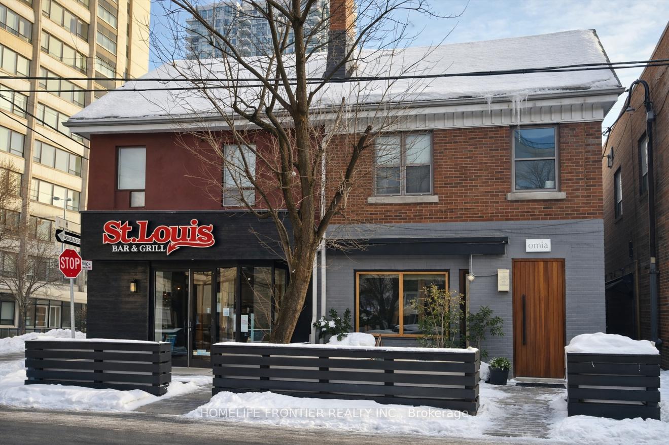 1-baldwin-street-toronto-ontario-c12774650