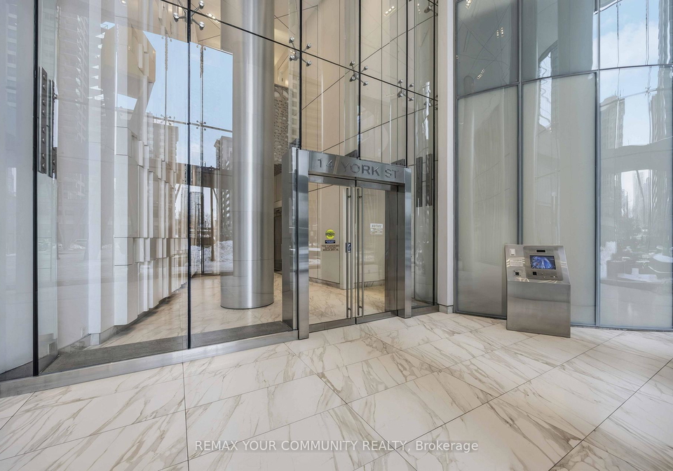 14-york-street-toronto-ontario-c12774690