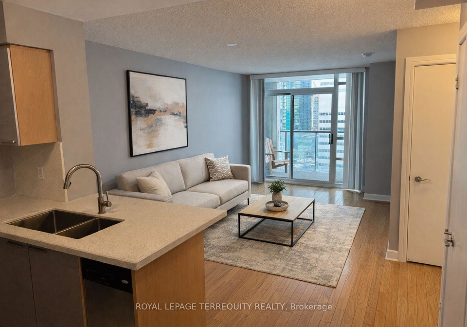 16-n-harrison-garden-boulevard-north-york-ontario-c12774738