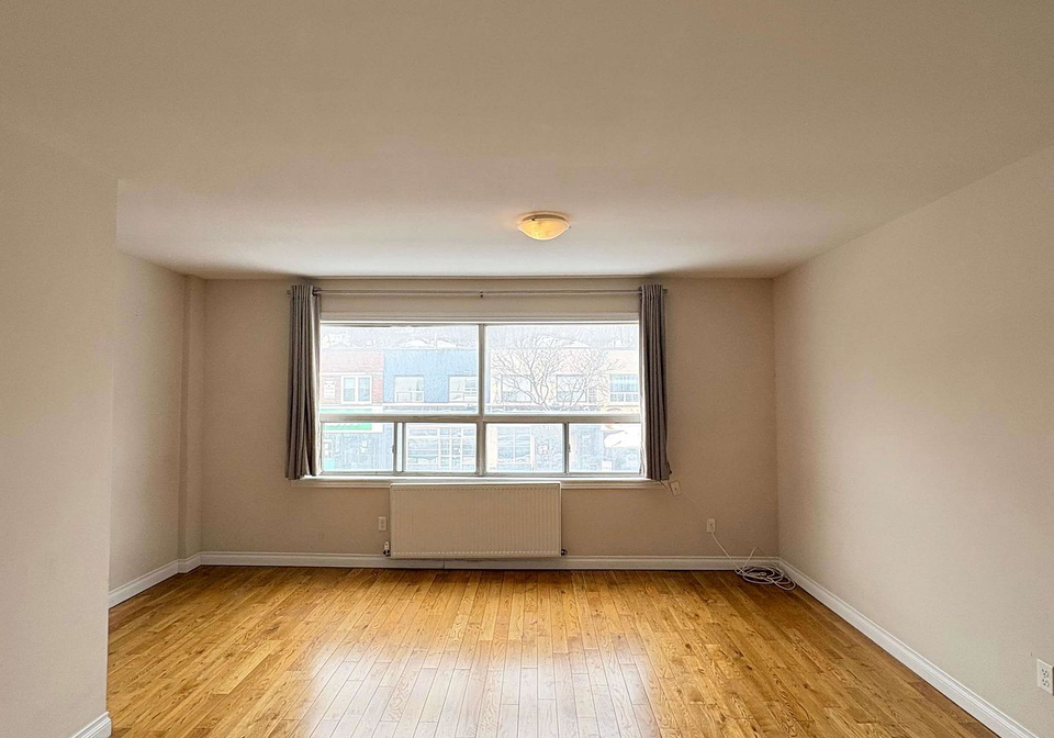 971-eglinton-avenue-w-toronto-ontario-c12774766