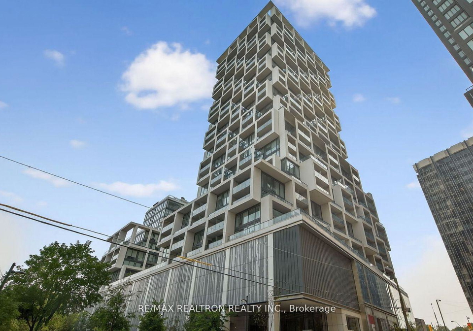 8-hillsdale-avenue-e-toronto-ontario-c12774874