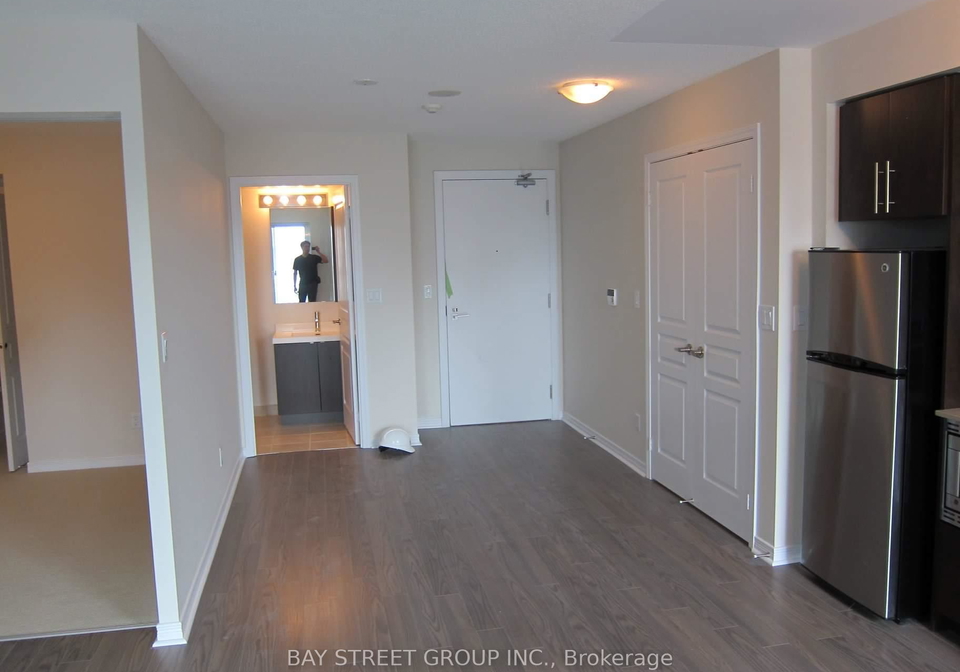 352-front-street-w-toronto-ontario-c12774890