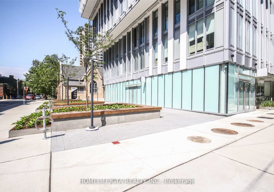 50-mccaul-street-toronto-ontario-c12775098