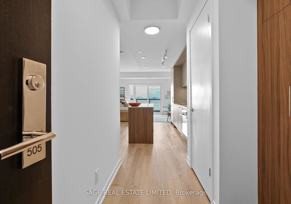 863-st-clair-avenue-w-toronto-ontario-c12775200