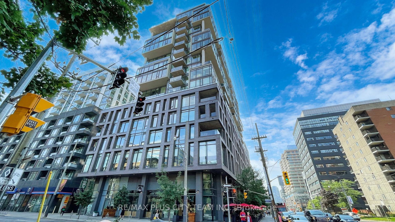 111-bathurst-street-toronto-ontario-c12775430