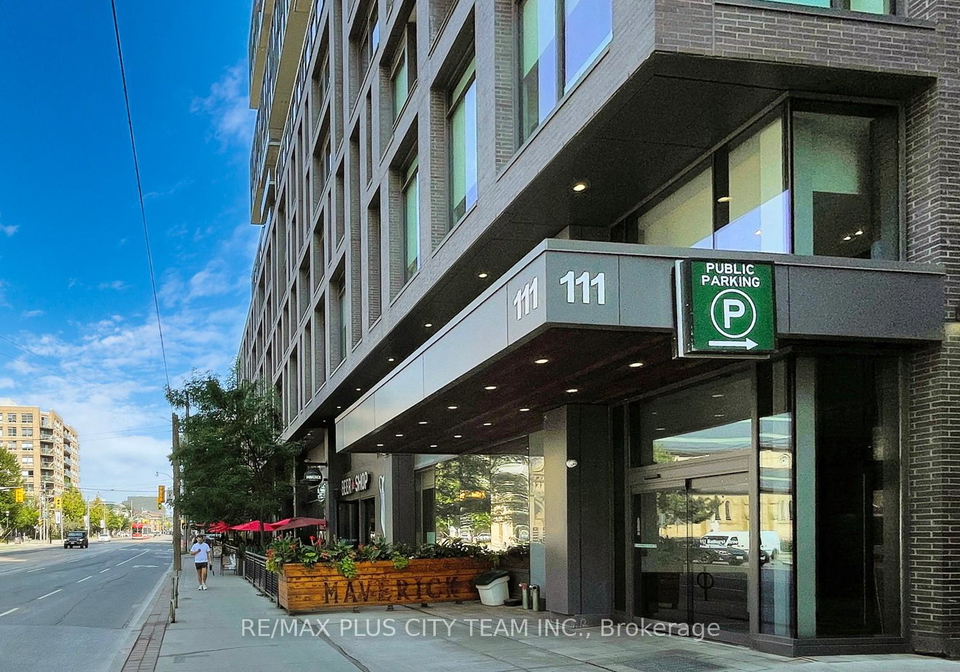 111-bathurst-street-toronto-ontario-c12775430