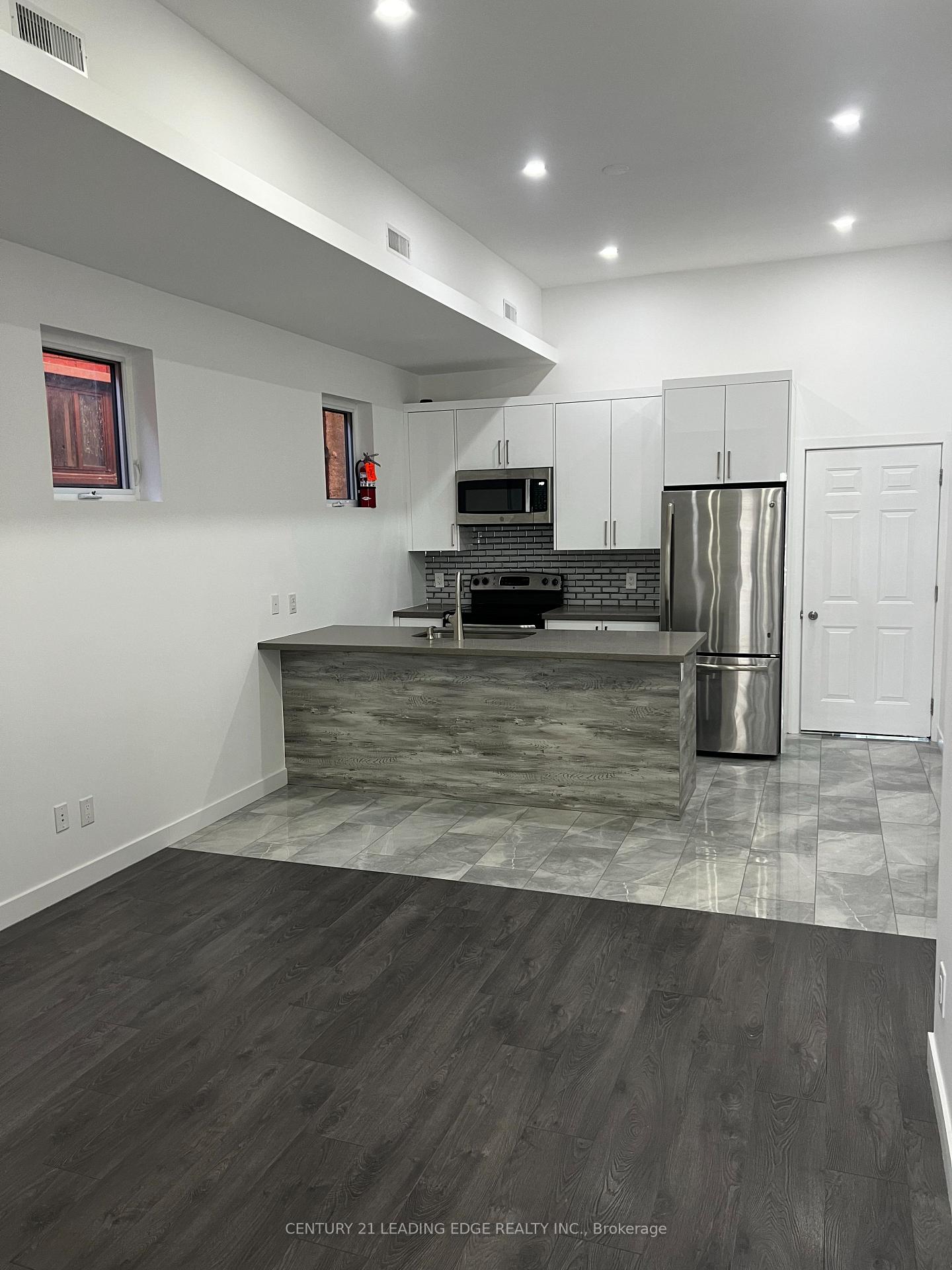 1375-bathurst-street-toronto-ontario-c12775624