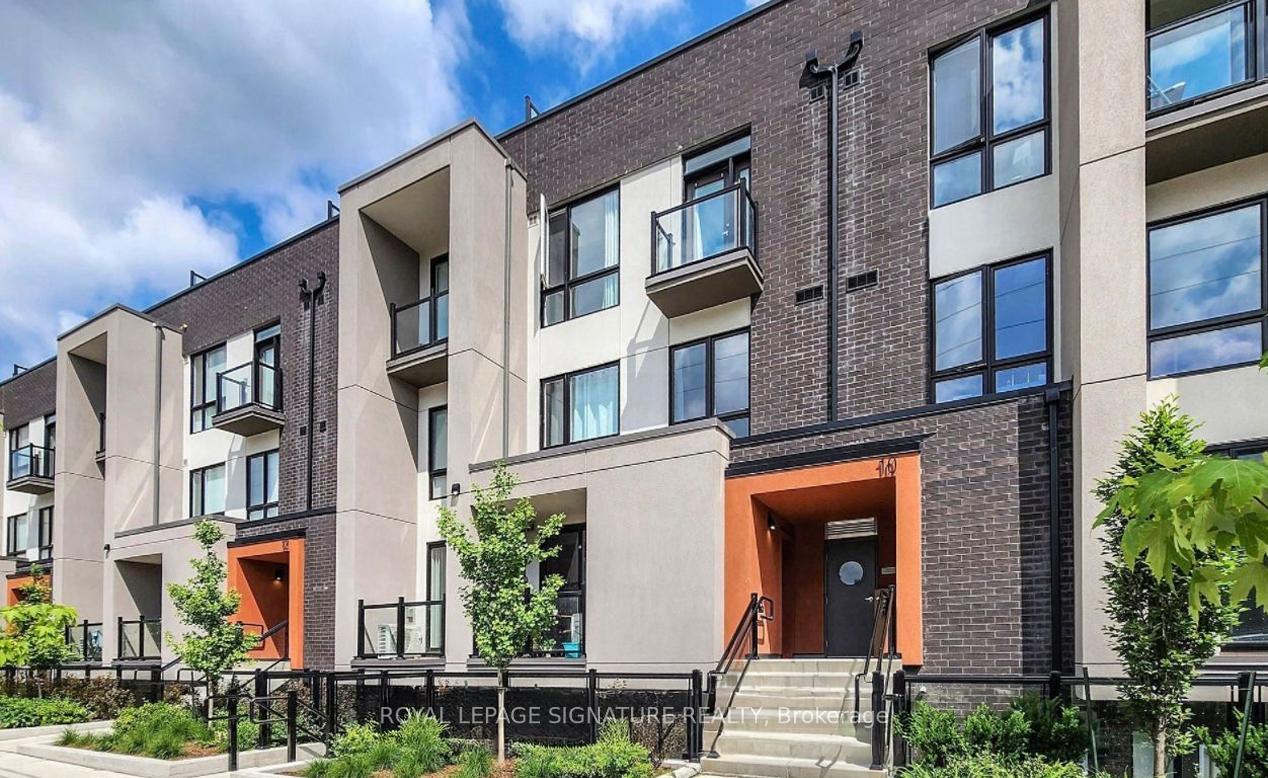 16-marquette-avenue-toronto-ontario-c12775684
