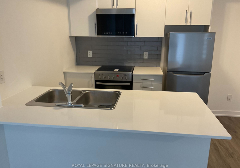 16-marquette-avenue-toronto-ontario-c12775684