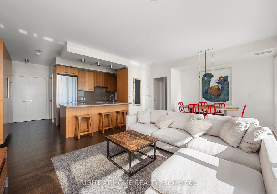 80-john-street-toronto-ontario-c12775722