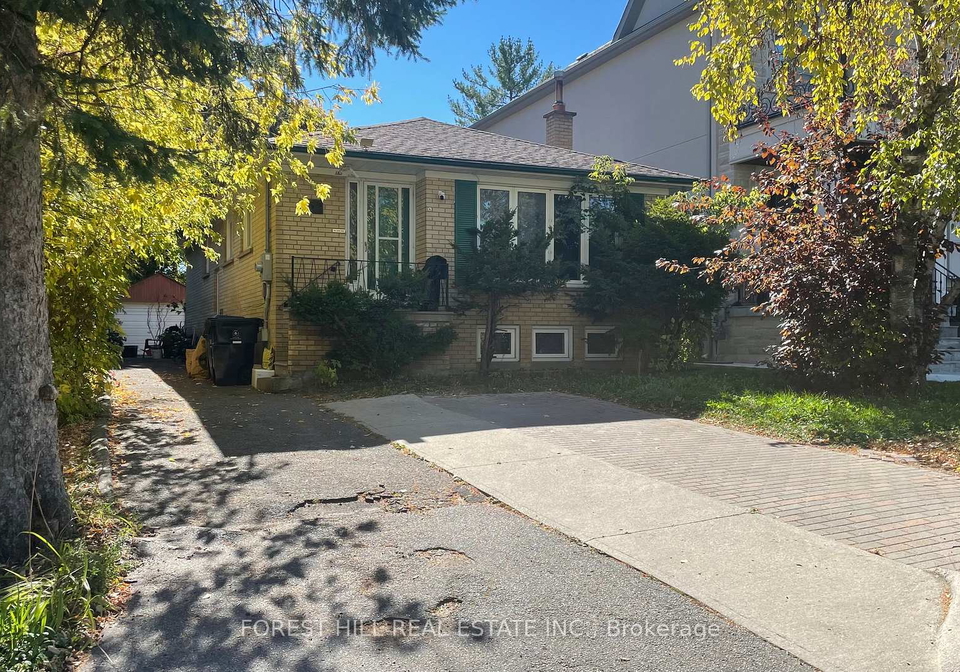 155-churchill-avenue-toronto-ontario-c12775740