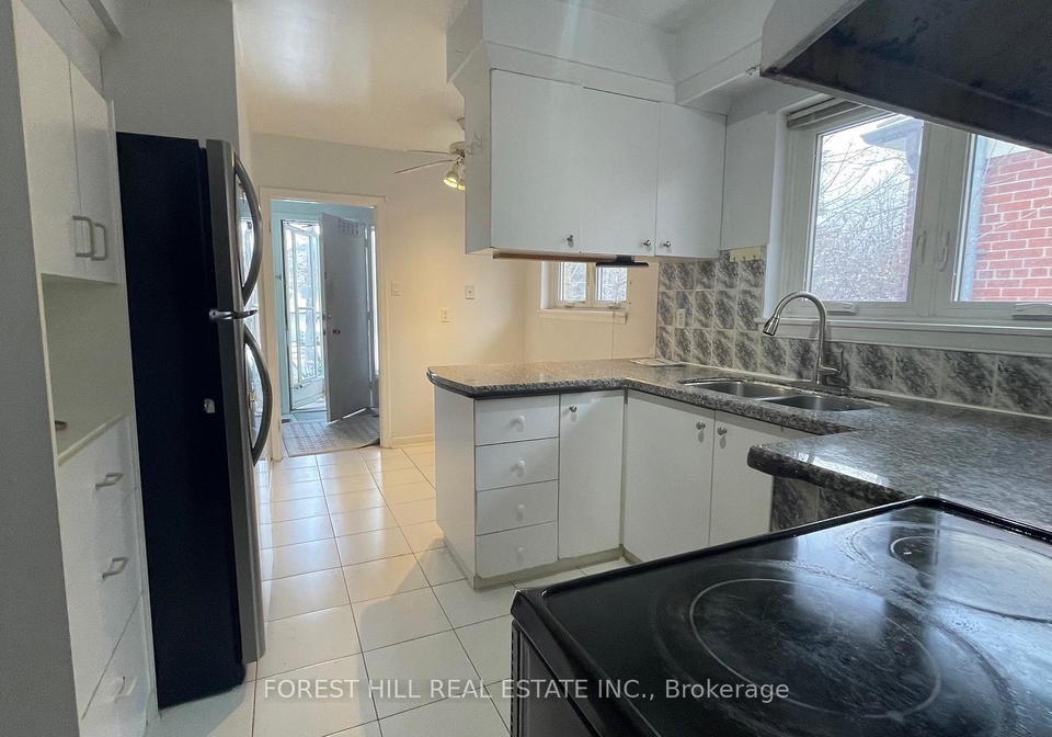 155-churchill-avenue-toronto-ontario-c12775740