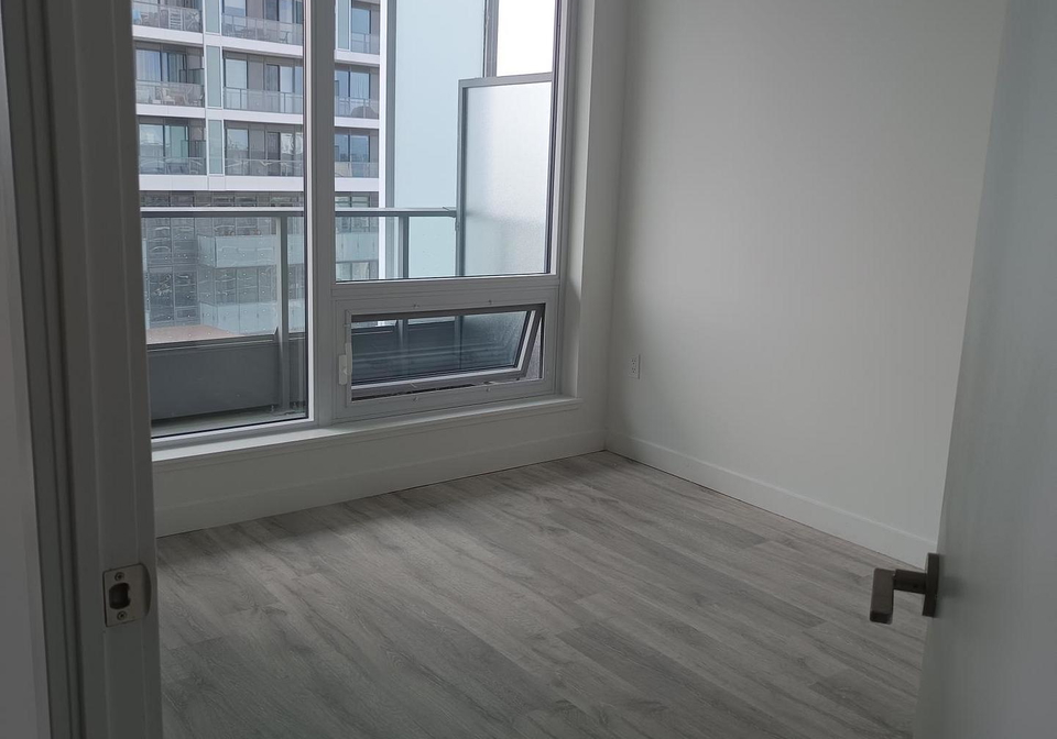 7-golden-lions-heights-north-york-ontario-c12775754