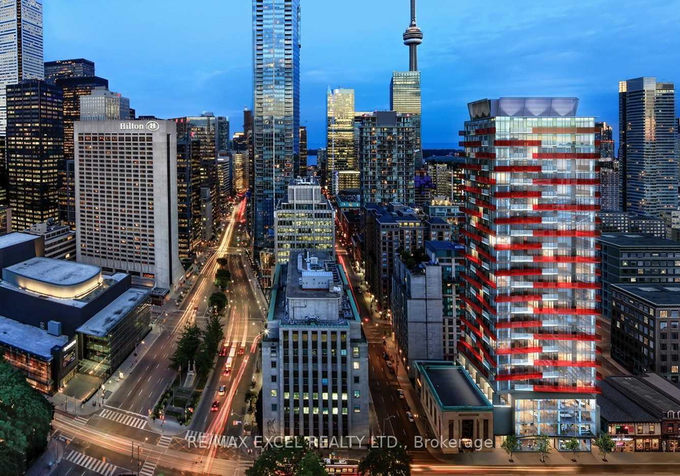 215-queen-street-w-toronto-ontario-c12775802