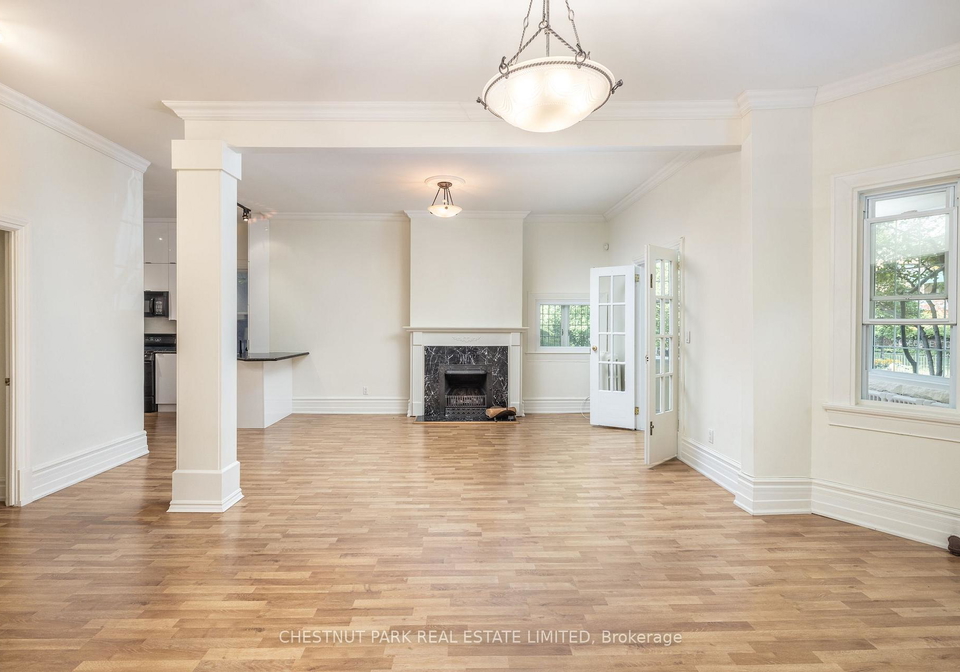 43-elm-avenue-toronto-ontario-c12775868
