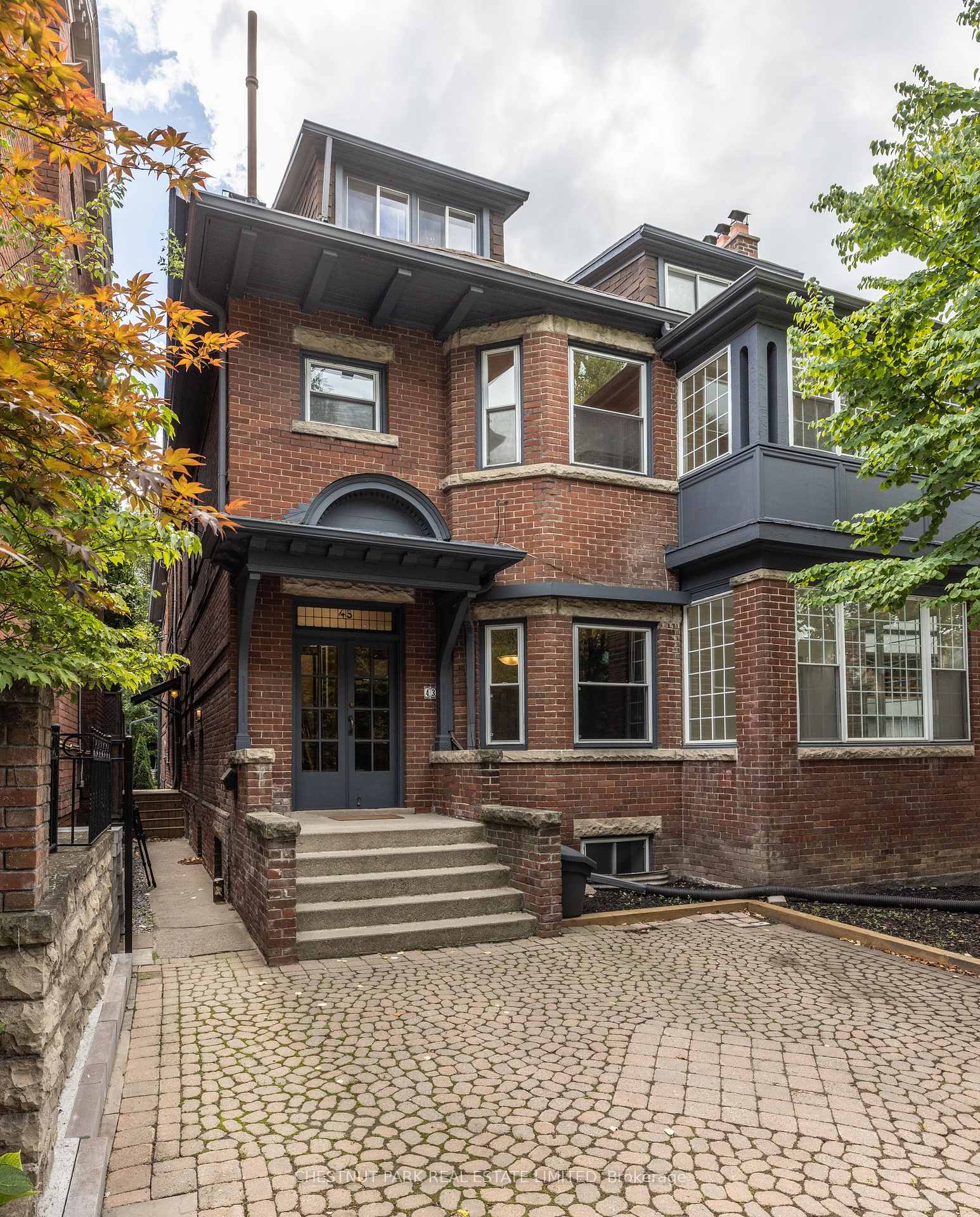43-elm-avenue-toronto-ontario-c12775876