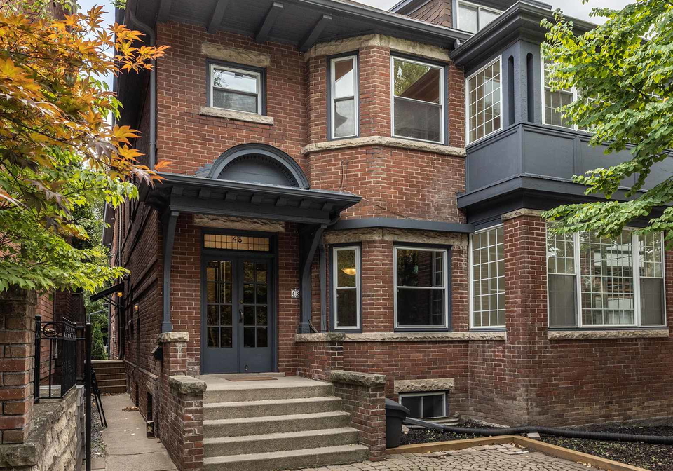 43-elm-avenue-toronto-ontario-c12775876