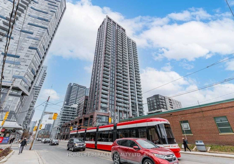 130-river-street-toronto-ontario-c12776224
