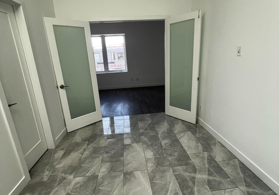 1375-bathurst-street-toronto-ontario-c12776238