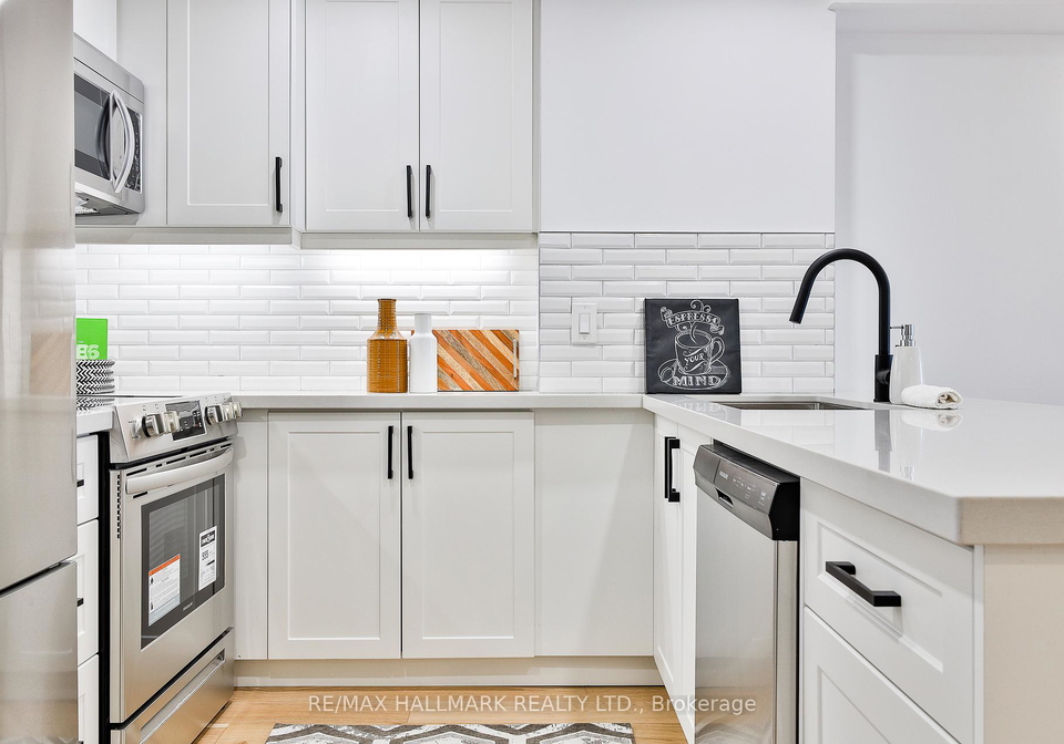 117-gerrard-street-e-toronto-ontario-c12776252