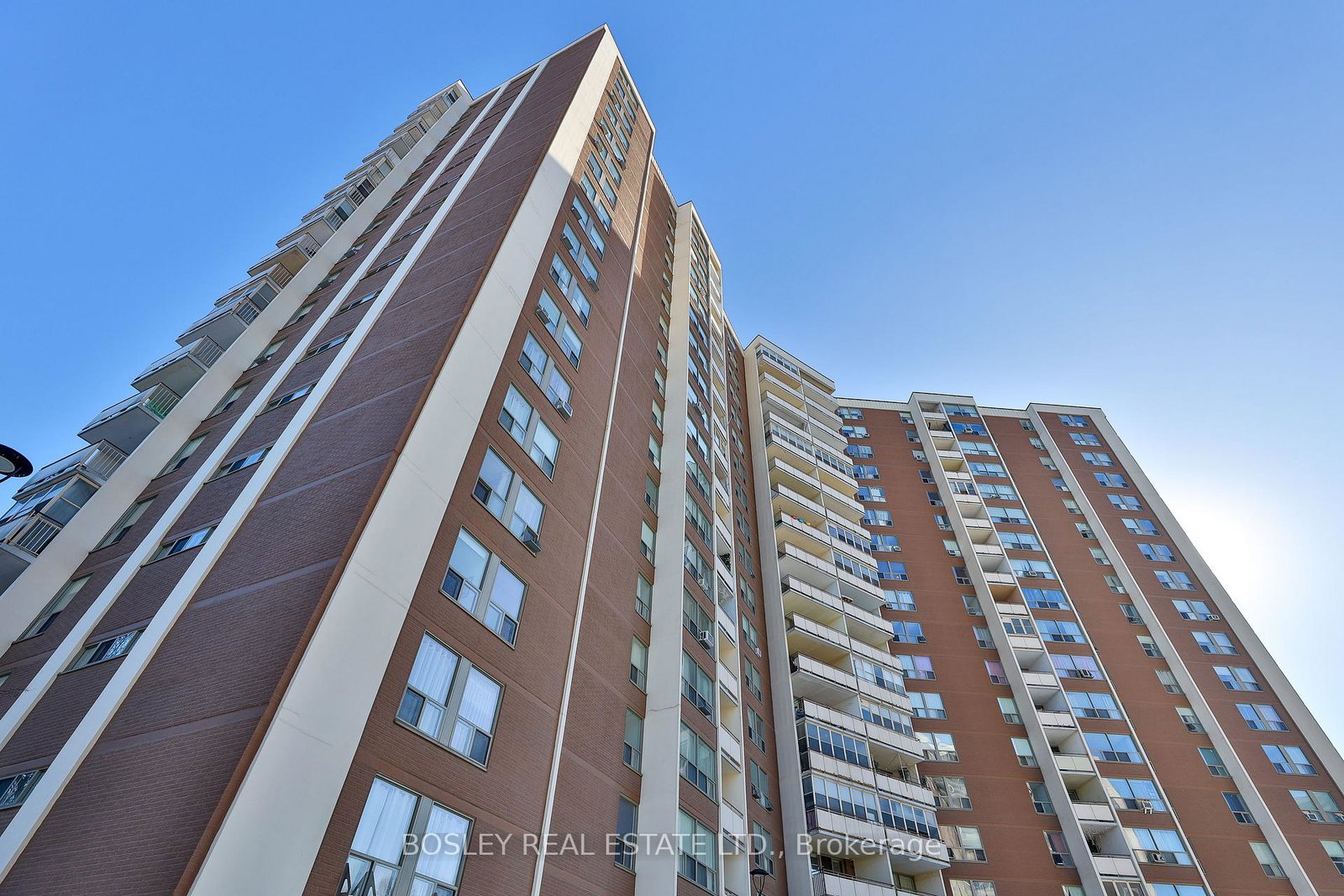 60-pavane-linkway-east-york-ontario-c12776332