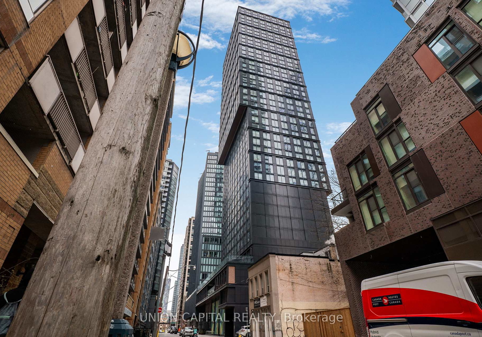 82-dalhousie-street-toronto-ontario-c12776540