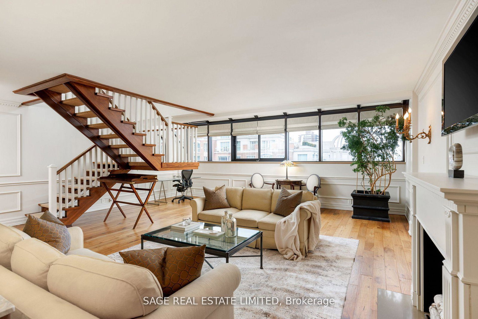 55a-avenue-road-toronto-ontario-c12776708