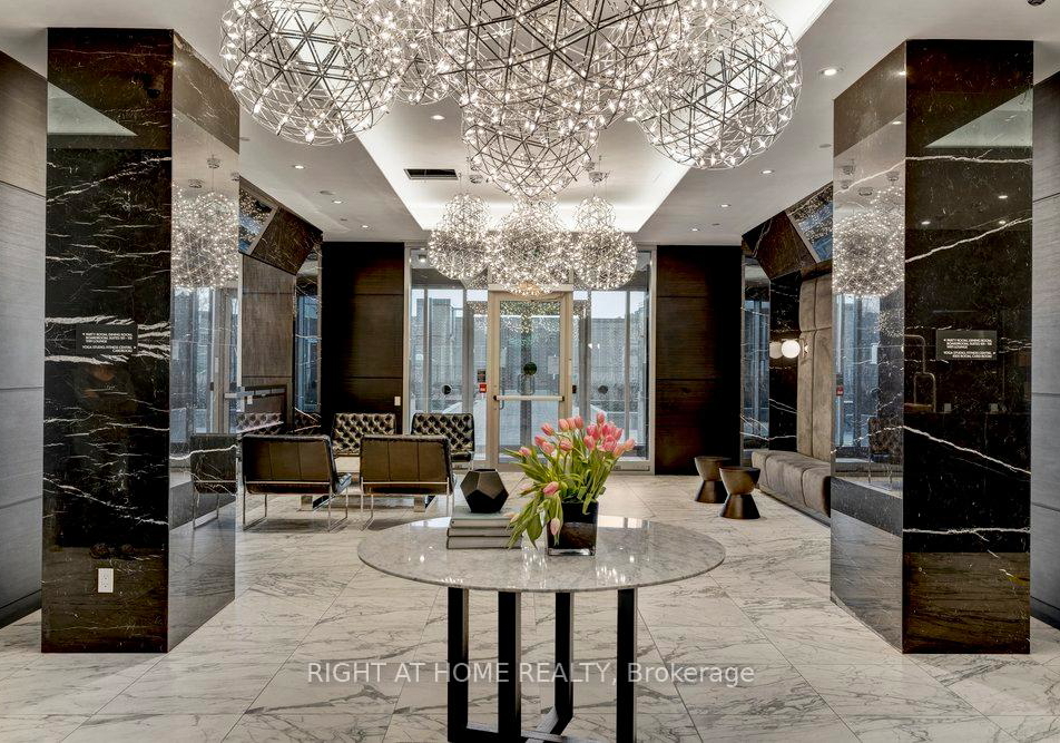 31-tippett-road-toronto-ontario-c12776786