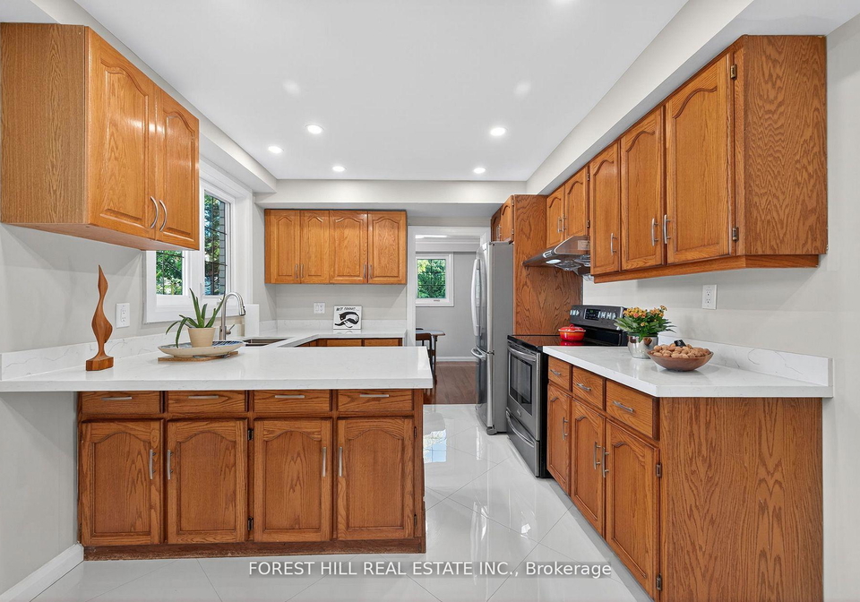 30-goodview-road-north-york-ontario-c12776942