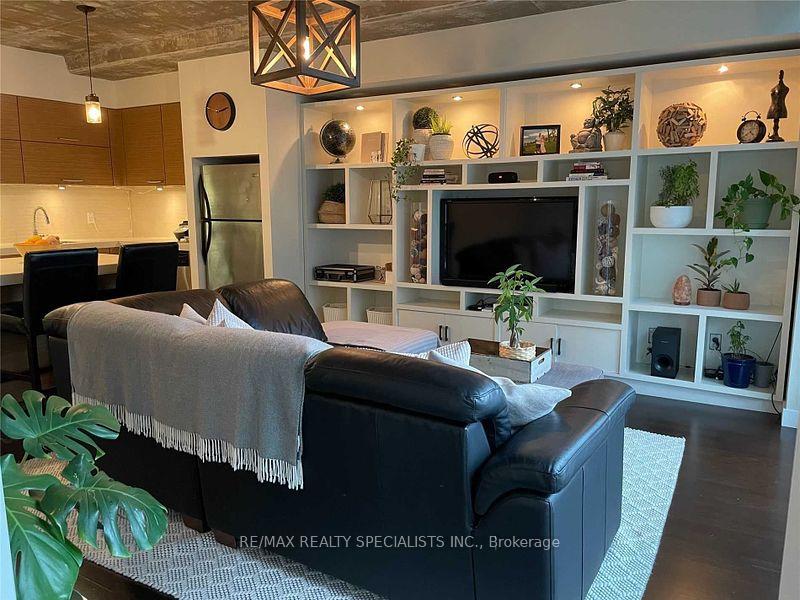 55-stewart-street-toronto-ontario-c12777002
