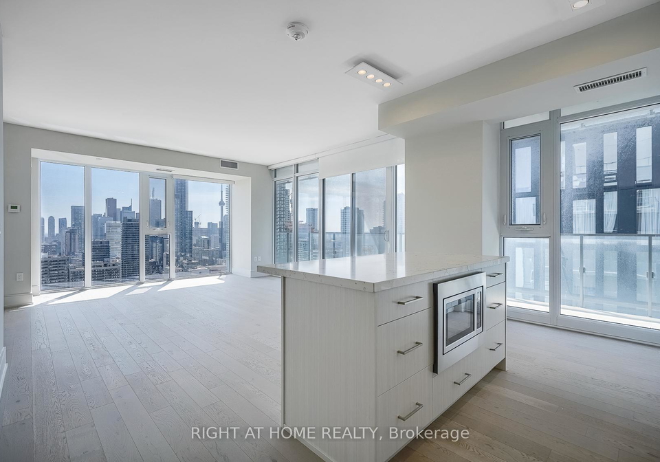 50-wellesley-street-e-toronto-ontario-c12777056