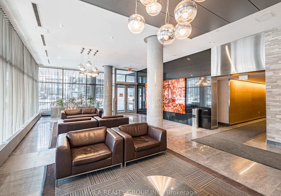 4-spadina-avenue-toronto-ontario-c12777186