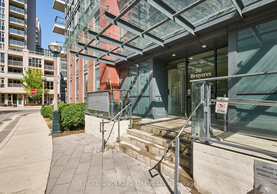 50-bruyeres-mews-toronto-ontario-c12777294