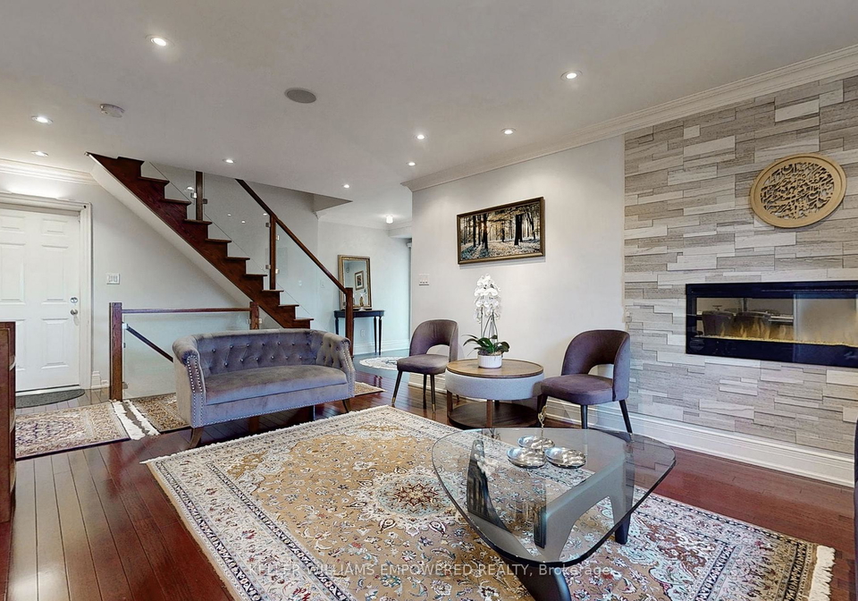 239-pineway-boulevard-north-york-ontario-c12777564