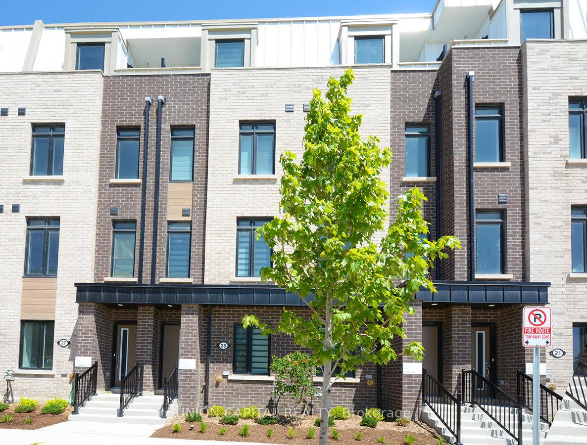 25-case-ootes-drive-north-york-ontario-c12777700
