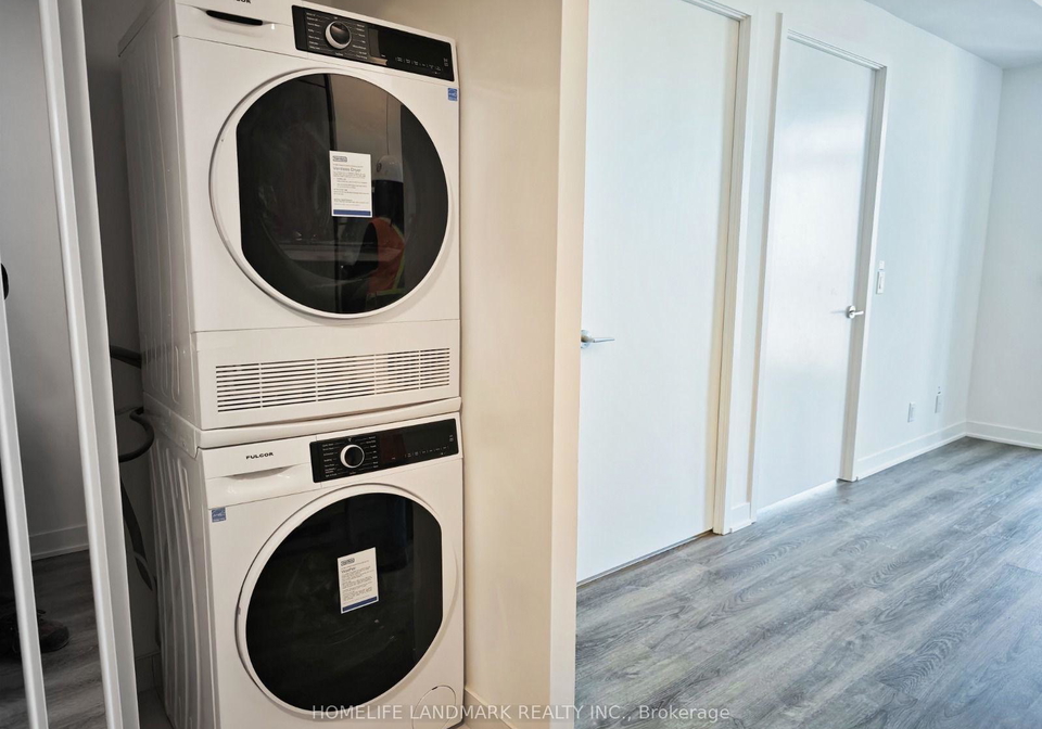 180-front-street-e-toronto-ontario-c12777750