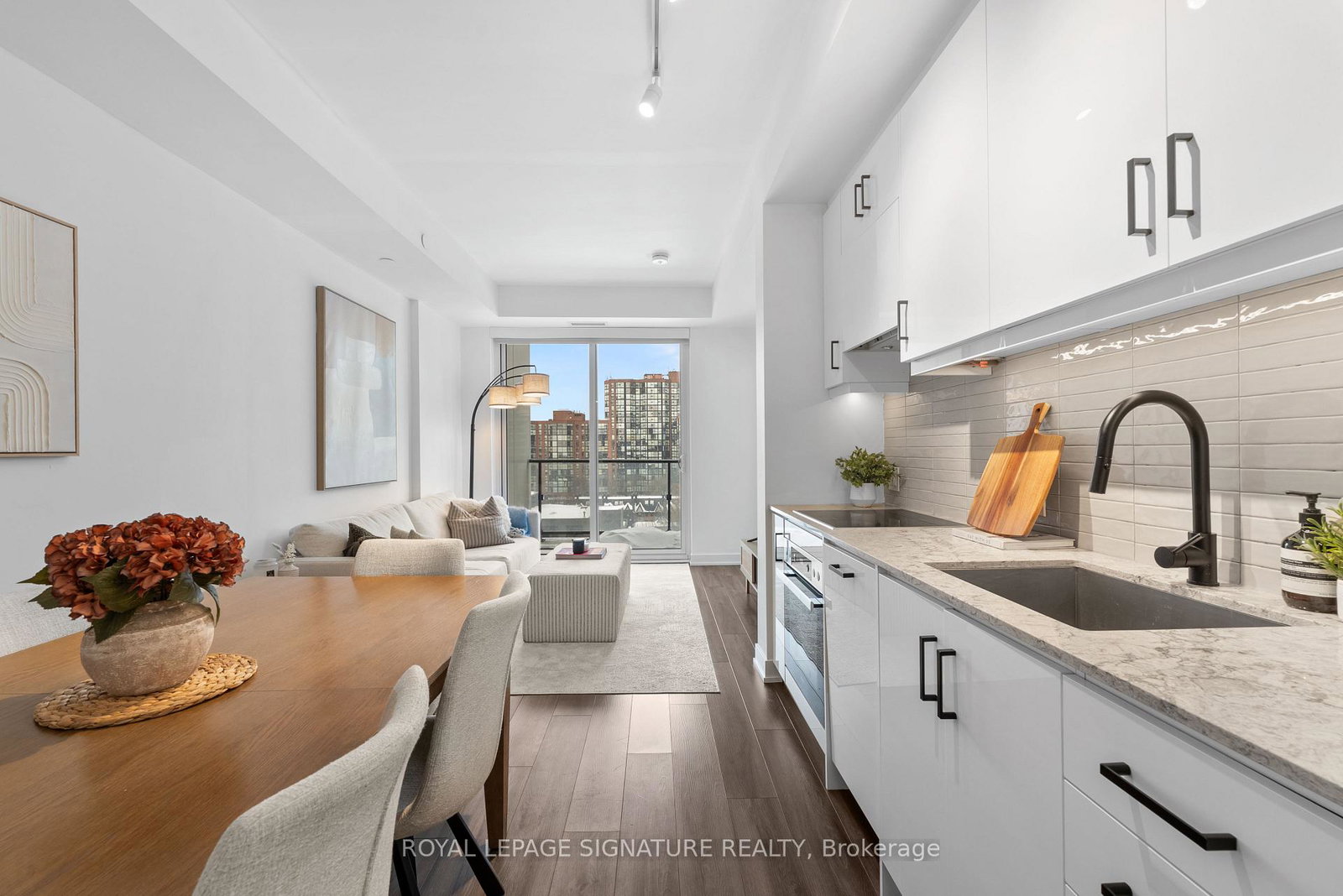 9-tecumseth-street-toronto-ontario-c12777888