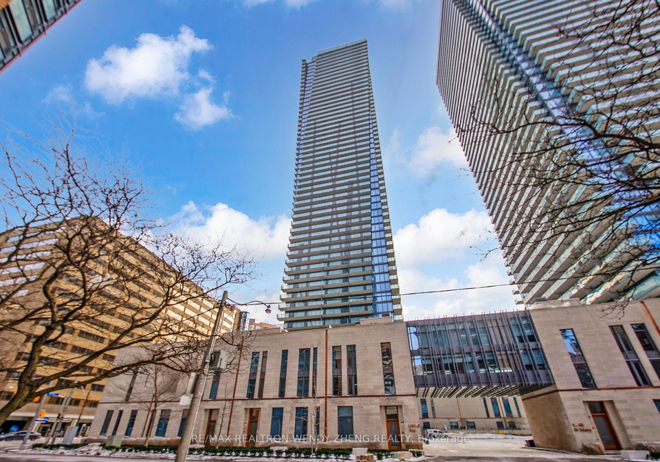 1080-bay-street-toronto-ontario-c12777892