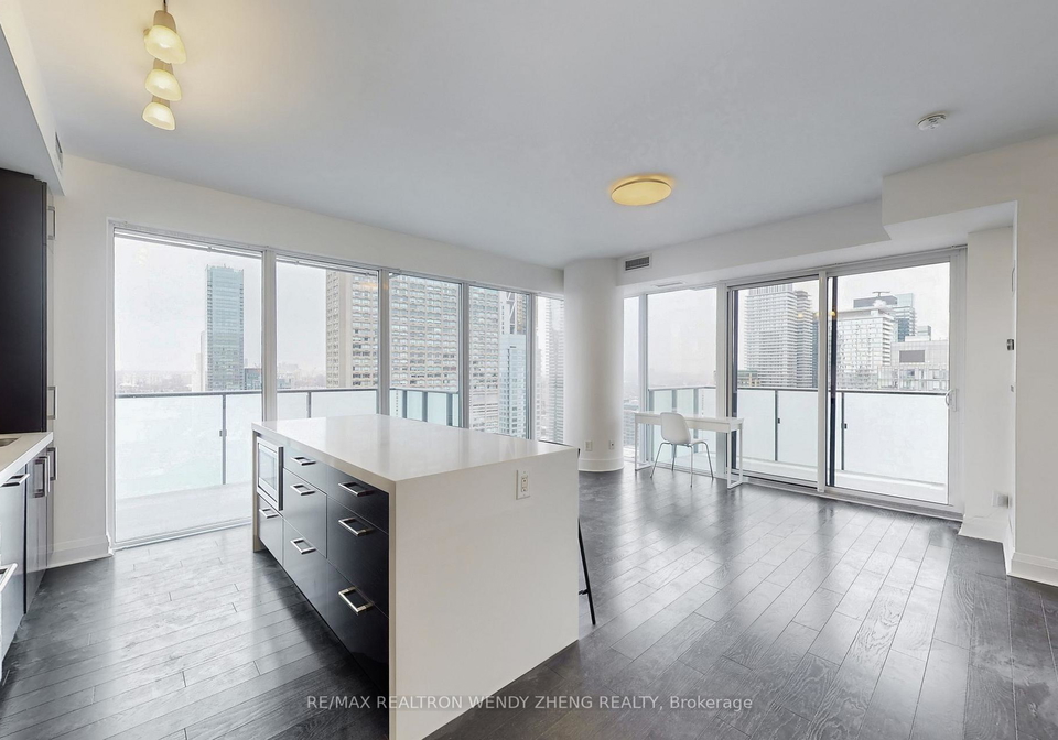 1080-bay-street-toronto-ontario-c12777892