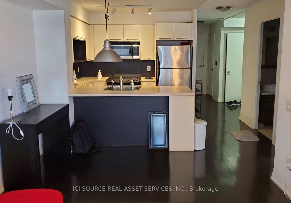 25-carlton-street-toronto-ontario-c12778140