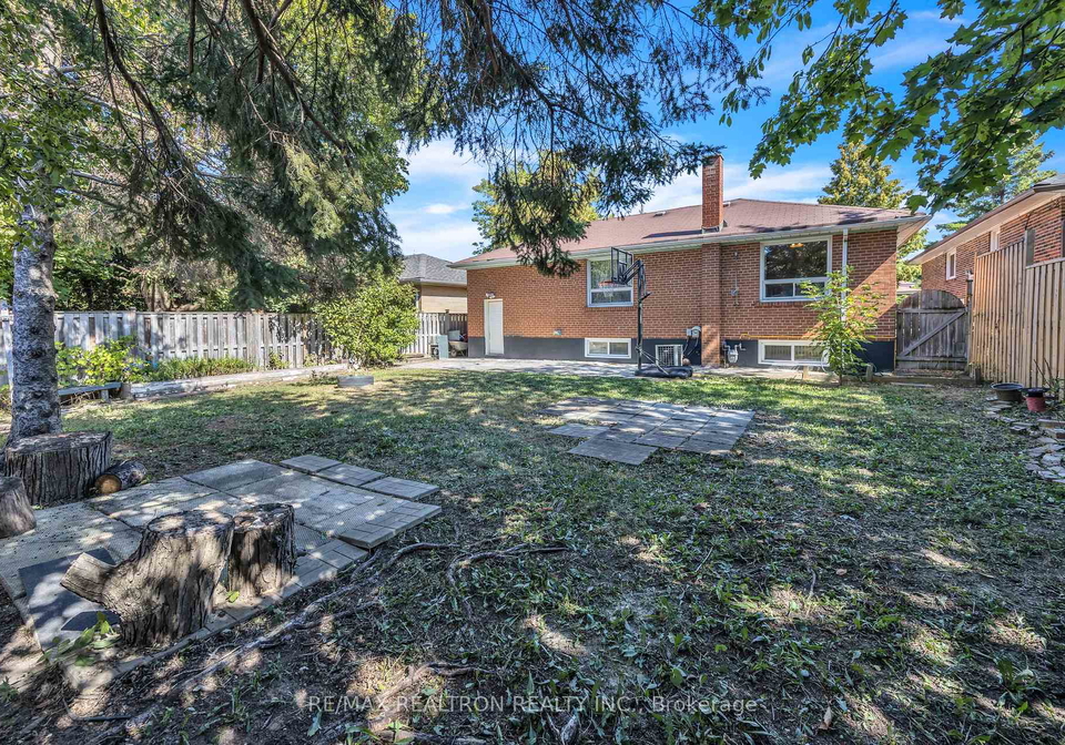 926-willowdale-avenue-north-york-ontario-c12778210