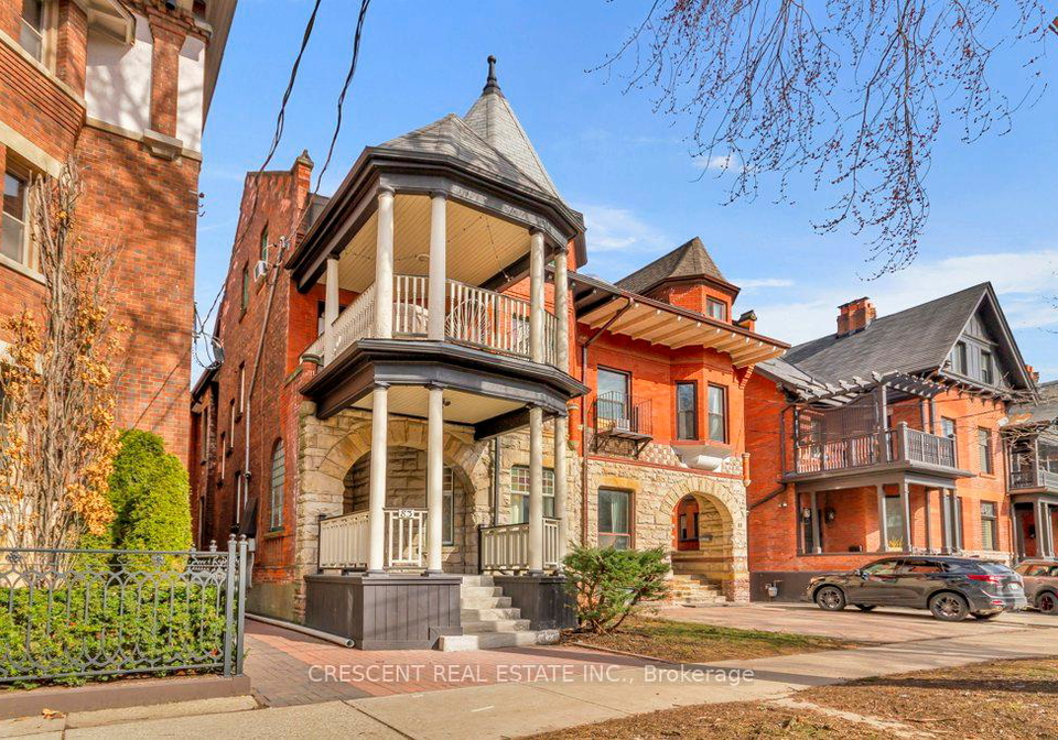 83-madison-avenue-toronto-ontario-c12778590