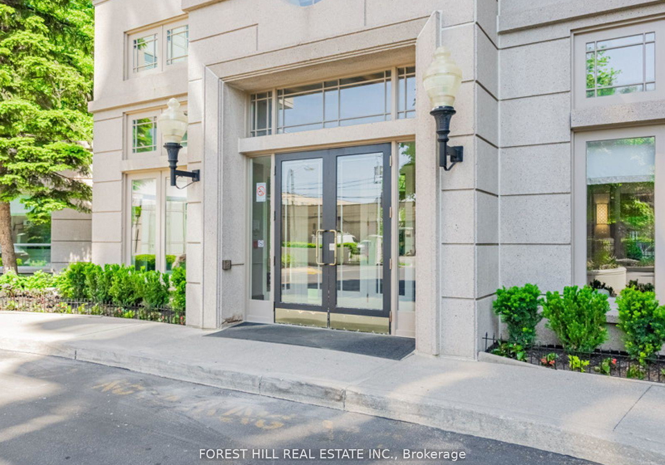 8-covington-road-toronto-ontario-c12778854
