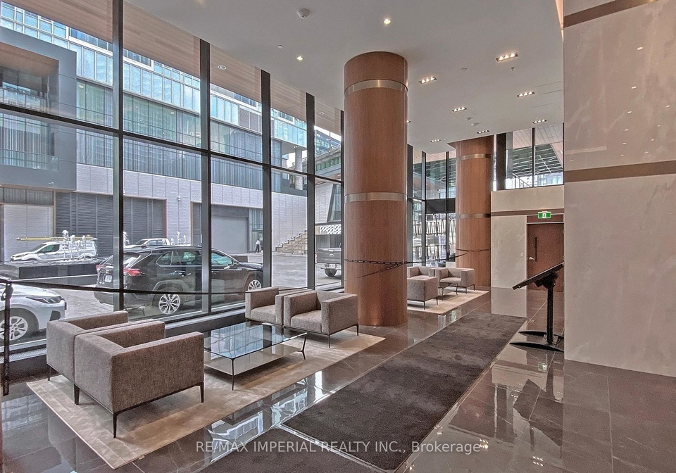 17-bathurst-street-toronto-ontario-c12779146
