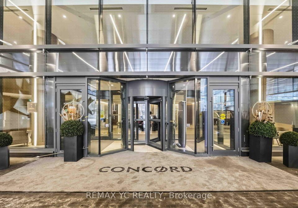 3-concord-cityplace-way-toronto-ontario-c12779242